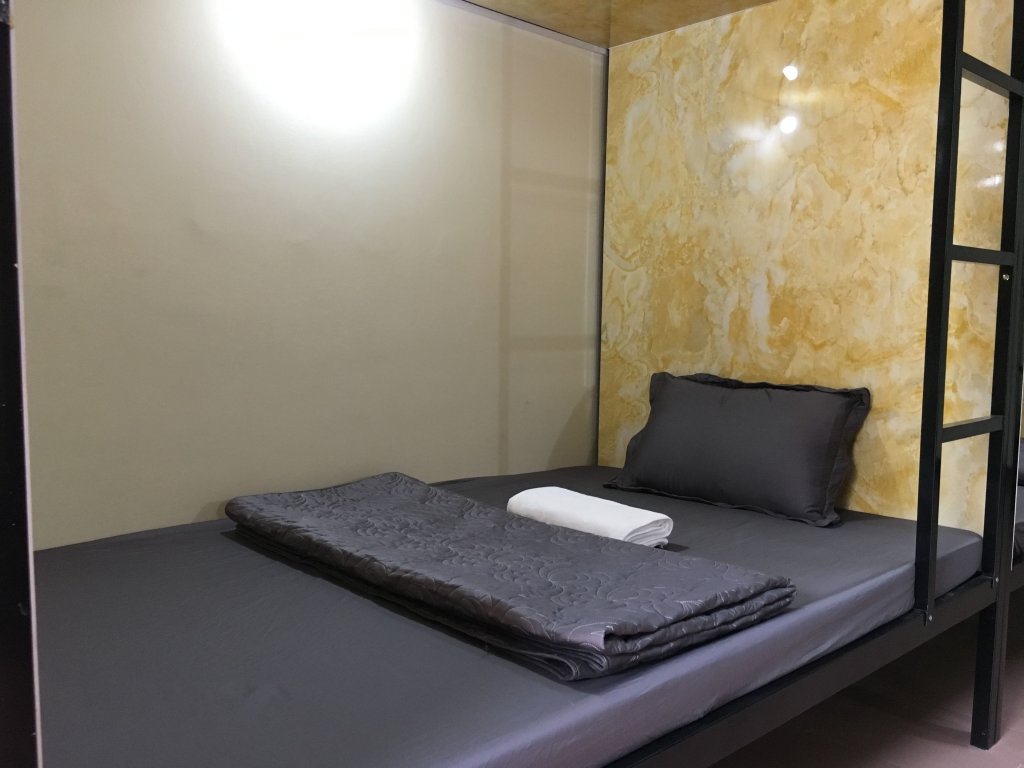 Кровать в общем номере (мужской номер) Hao Tea Hostel