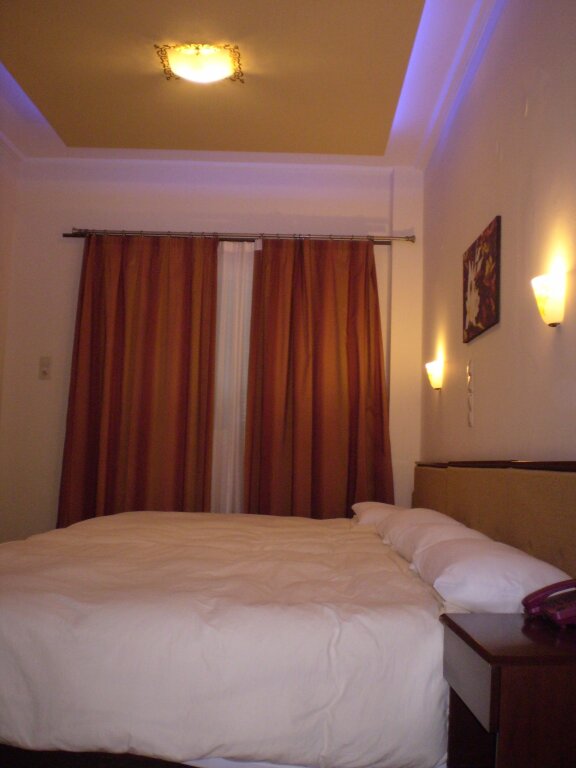 Standard triple chambre Byzantion Hotel