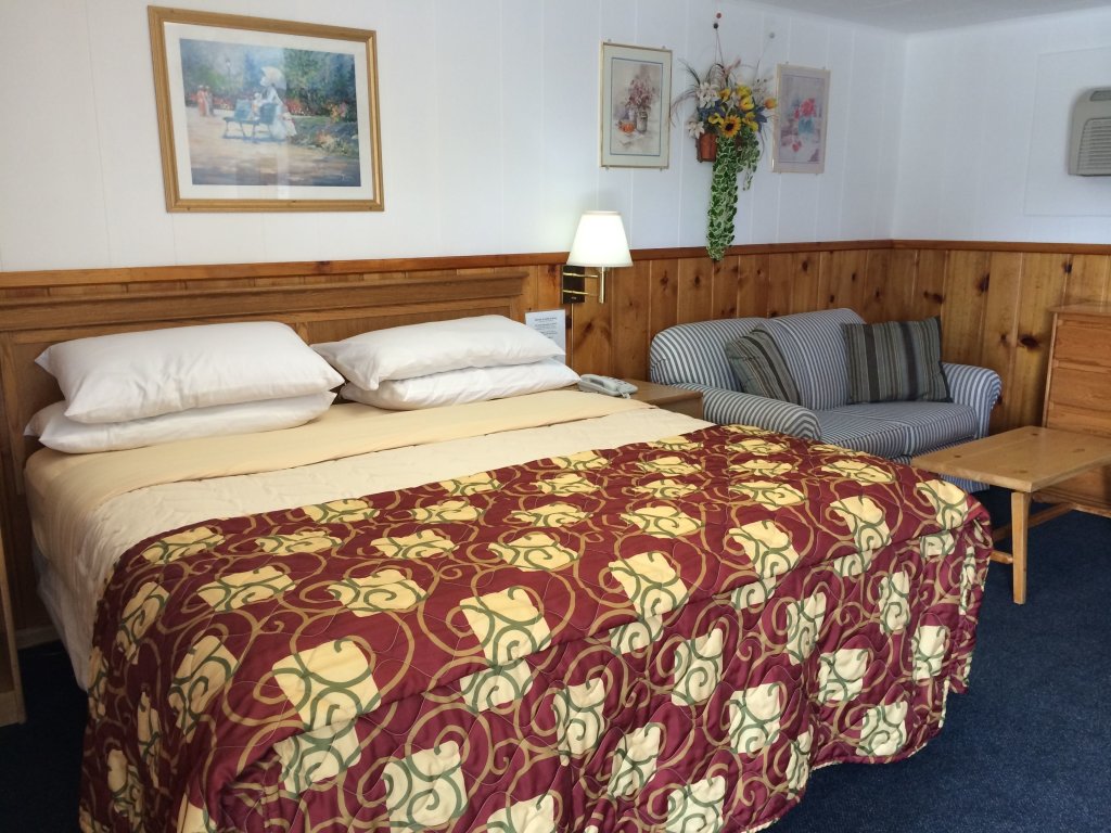 Standard Doppel Zimmer Saddle & Surrey Motel