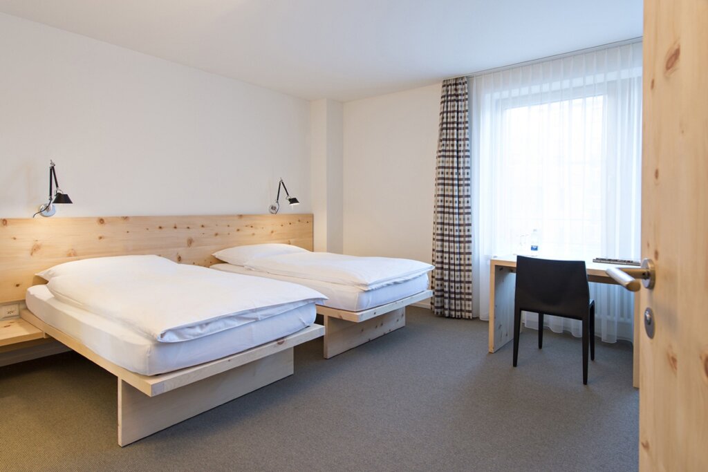 Двухместный номер Economy Hauser Hotel St. Moritz