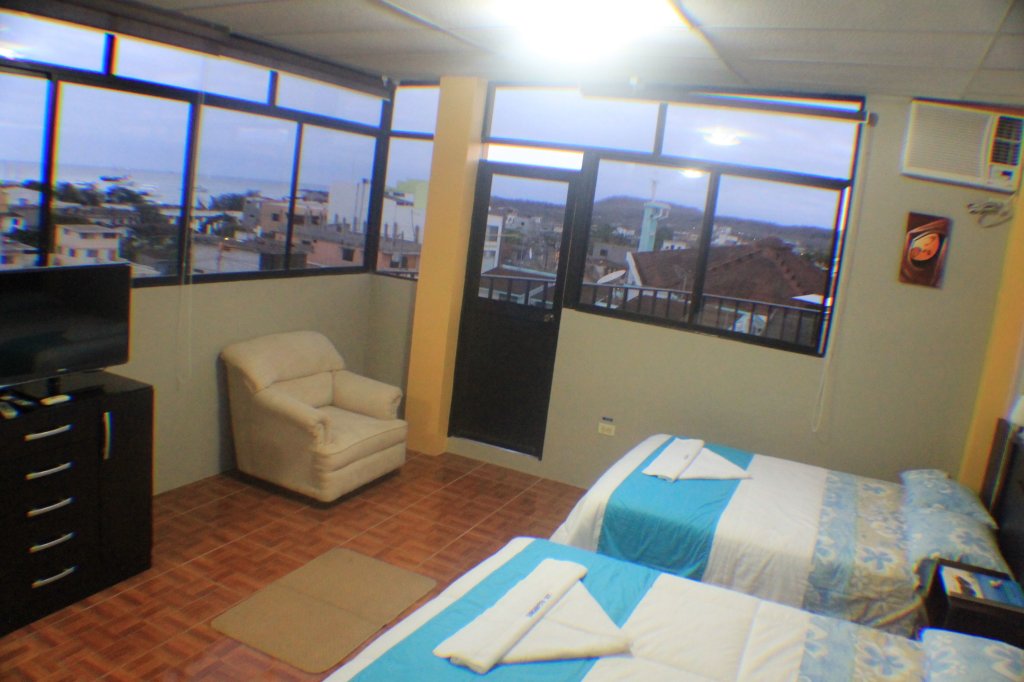 Четырёхместный номер Comfort c 1 комнатой Hotel Los Algarrobos