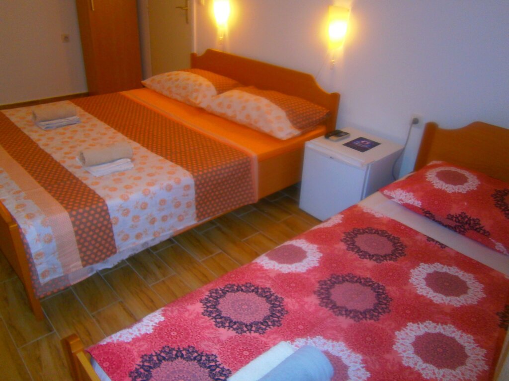 Camera quadrupla Standard Rooms and Apartments Djanovic
