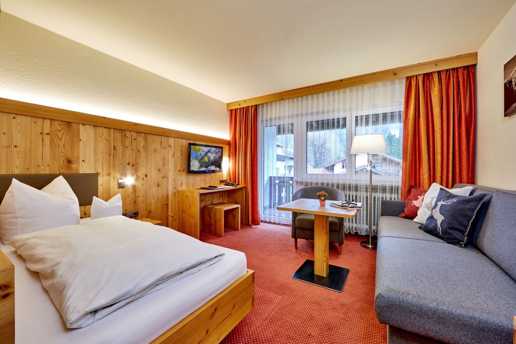 Одноместный номер Comfort с видом на горы Hotel Franziska
