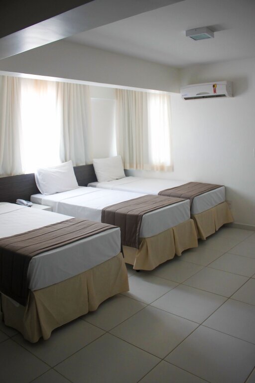 Standard Dreier Zimmer Trópico Praia Hotel