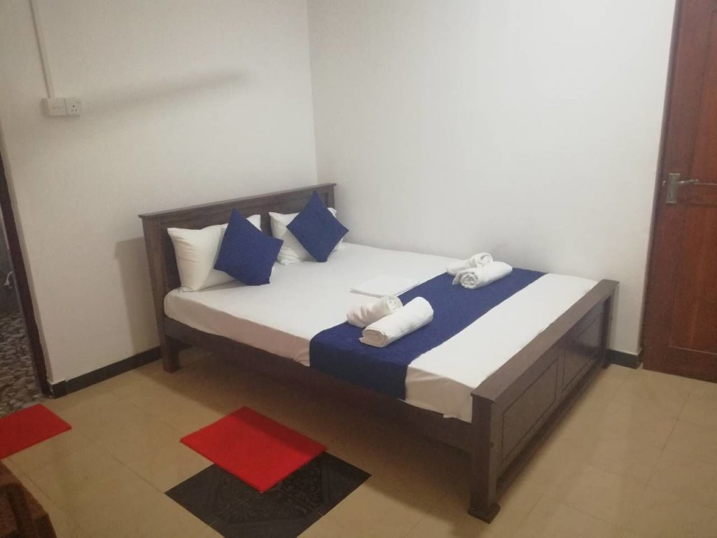 Standard Double room N.L.I. Guest House
