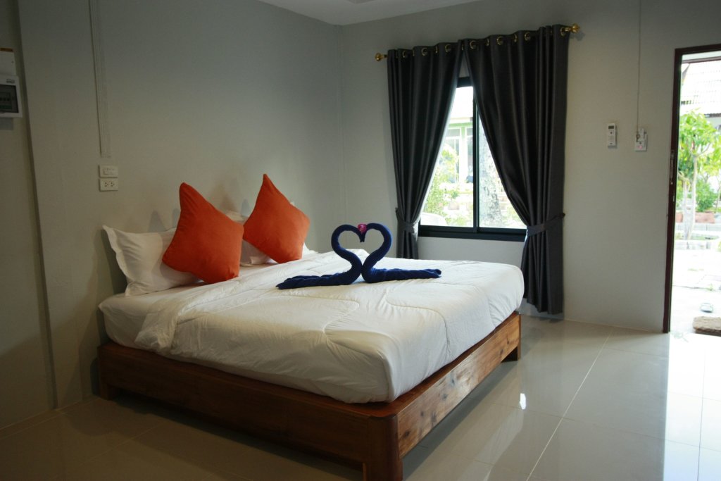 Standard room Khlong Dao Sunset Villa