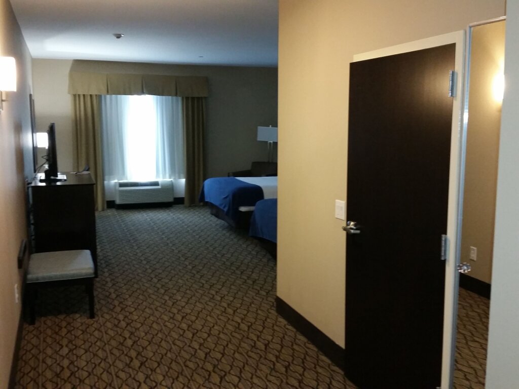 Standard quadruple chambre Holiday Inn Express and Suites Atascocita - Humble - Kingwood, an IHG Hotel