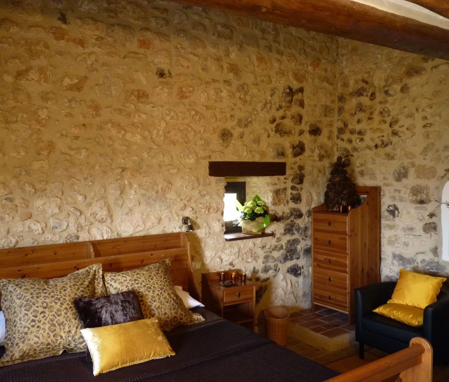 Standard Double room Mas Coquells, preciosa masia en plena natura