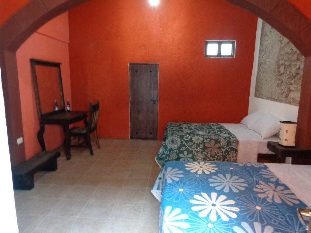 Standard Quadruple room Hotel Casa Abolengo
