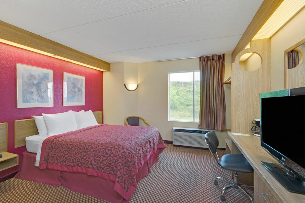 Люкс Deluxe AIRPORT LODGING Pittsburgh Airport