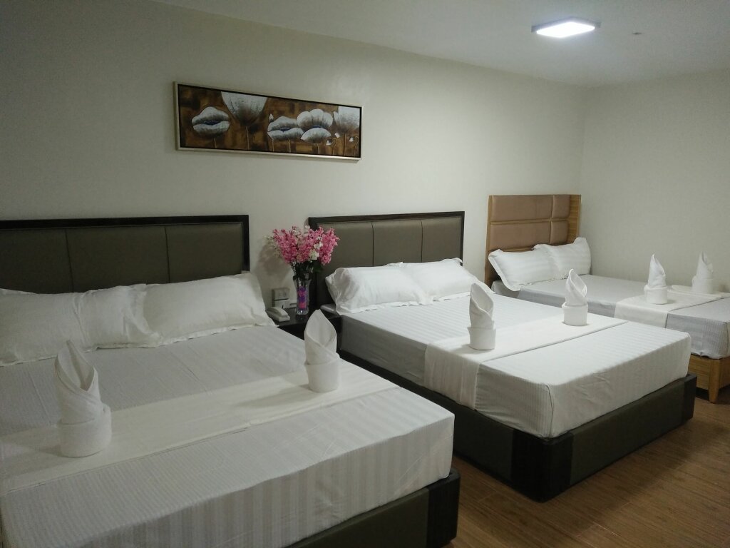 Standard room Meaco Royal Hotel - Batangas City