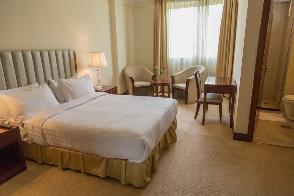 Семейный люкс с 2 комнатами HomeTown Addis Hotel