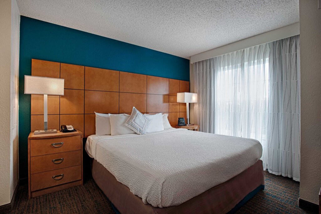 Люкс с 2 комнатами Residence Inn by Marriott Atlantic City Airport Egg Harbor Township