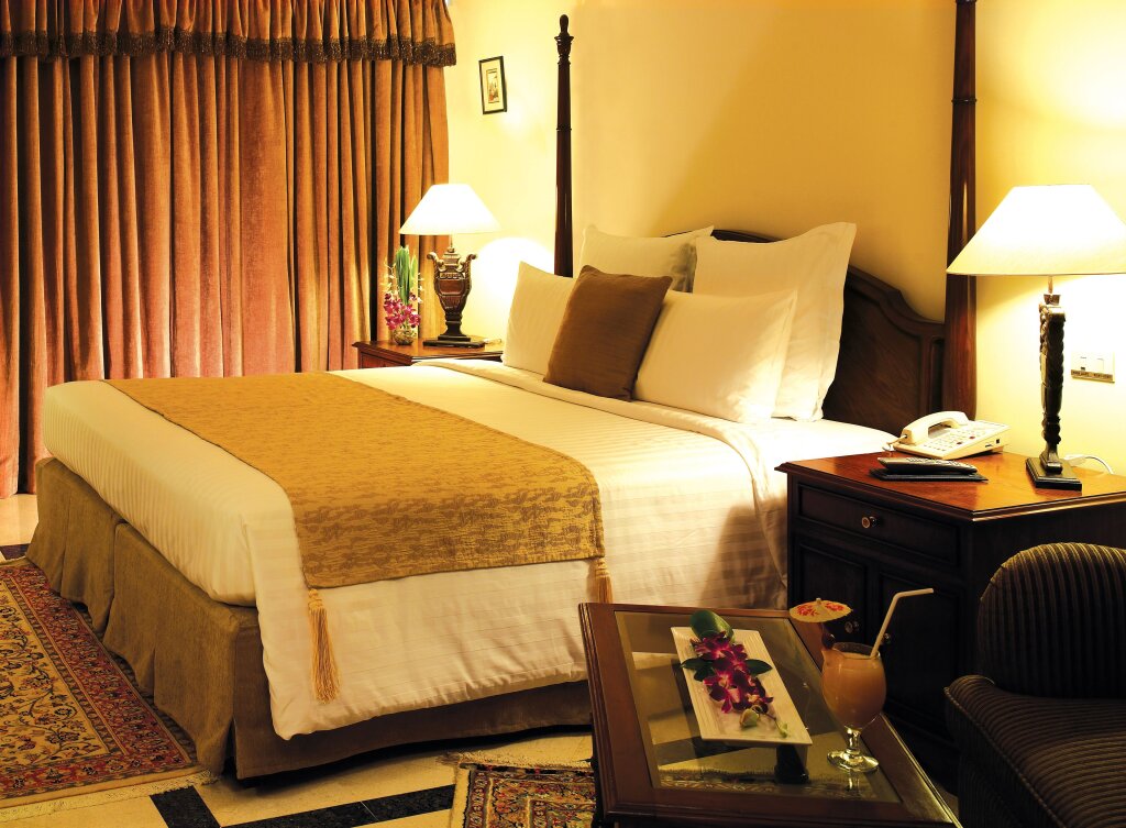 Superior Double room Pearl Continental Hotel, Karachi