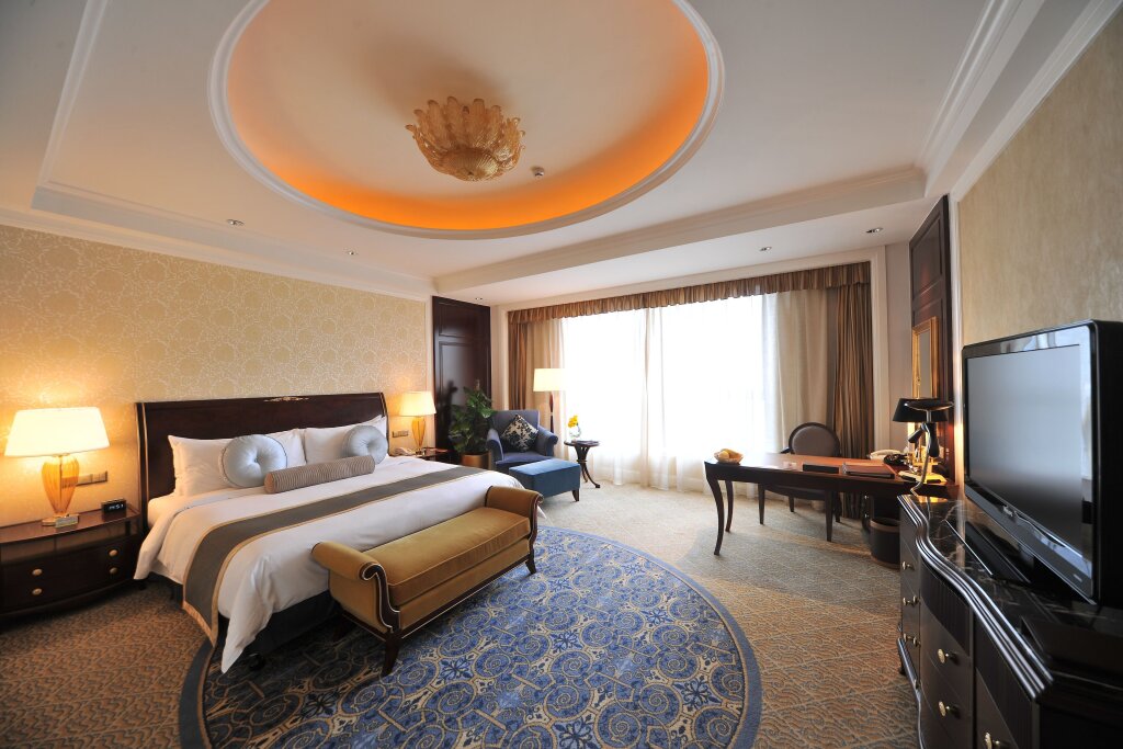 Номер Deluxe Grand Central Hotel Shanghai