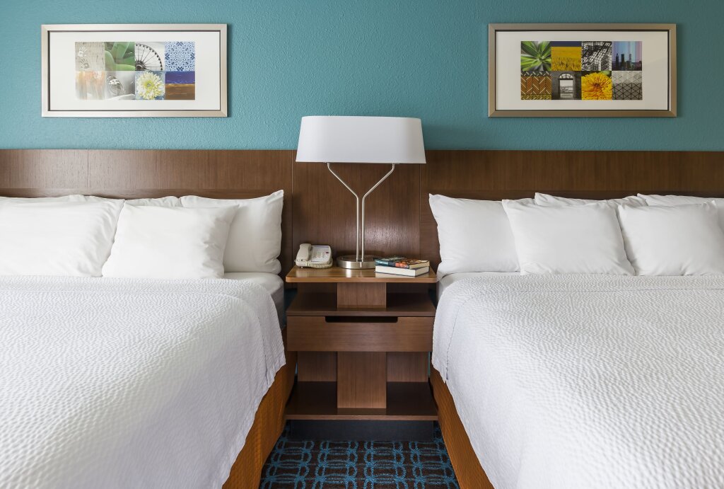 Standard Vierer Zimmer Fairfield Inn & Suites by Marriott Chicago Naperville/Aurora