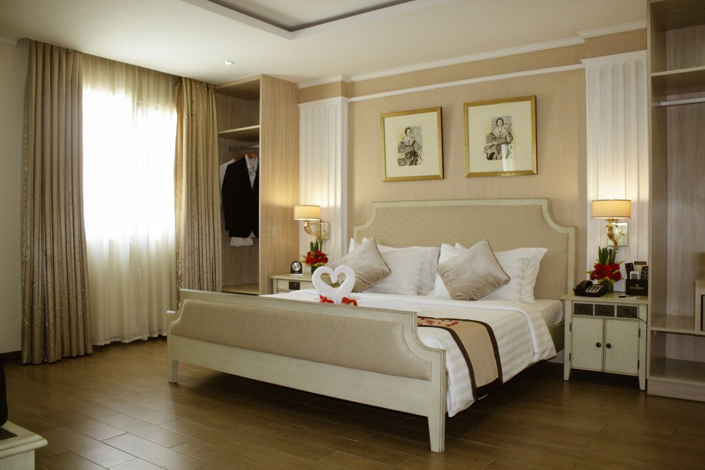 Люкс Golden Prince Hotel & Suites