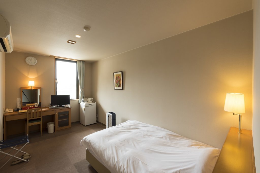 Standard Einzel Zimmer Hotel Mercato Wajima