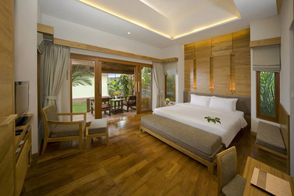 Villa Thai House Beach Resort