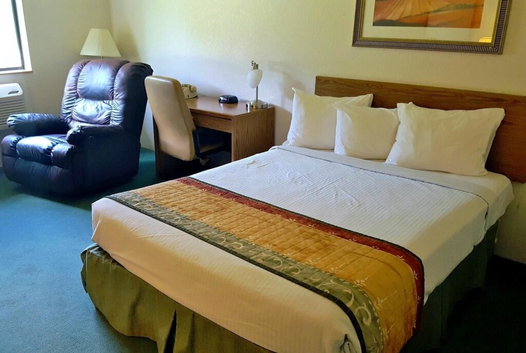 Suite doble Americas Best Value Inn and Suites Cassville/Roaring River