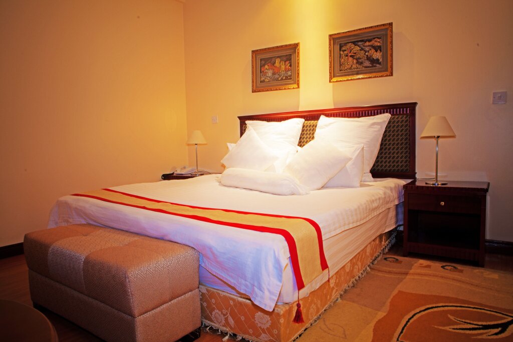 Двухместный люкс Executive Gold Crest Hotel - Arusha