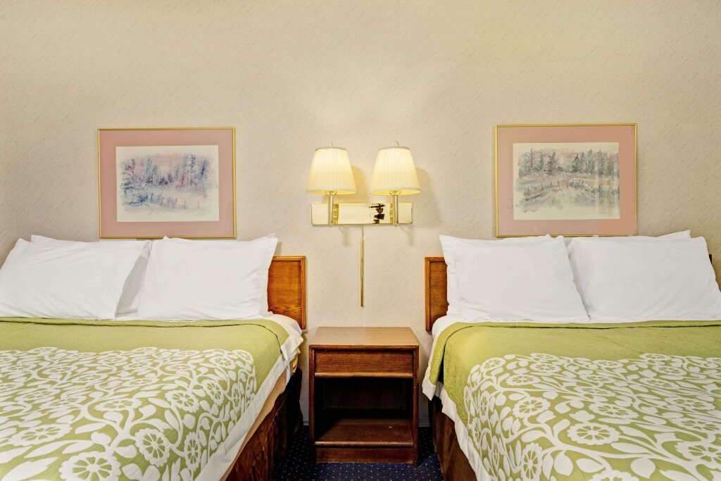 Vierer Suite Days Inn by Wyndham Monticello