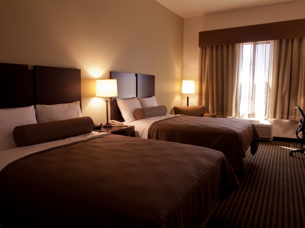 Standard Quadruple room Legacy Inn & Suites