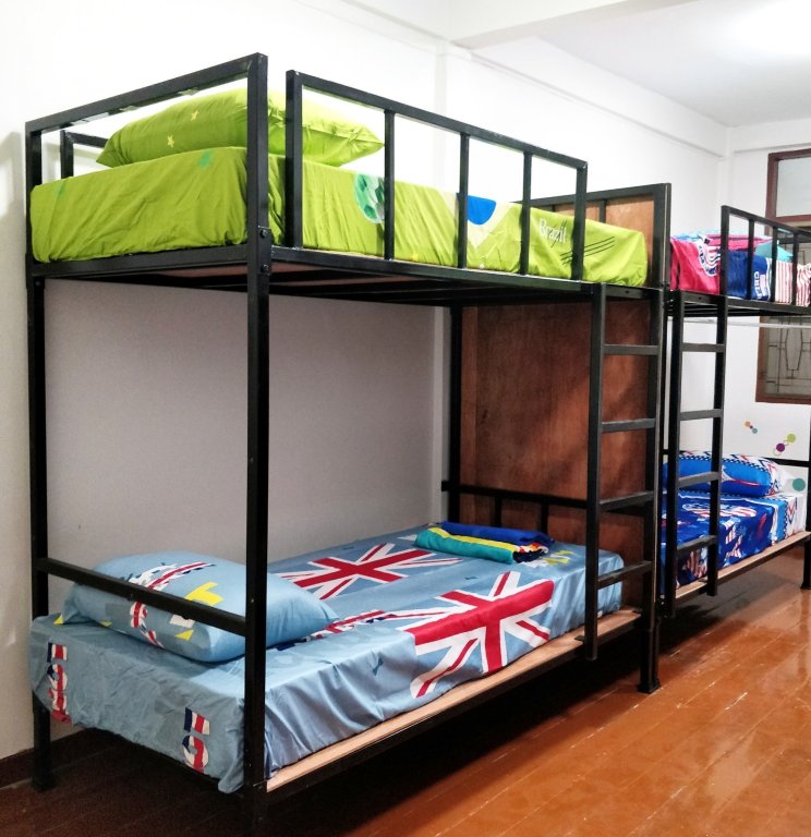 Кровать в общем номере R1 Hostel