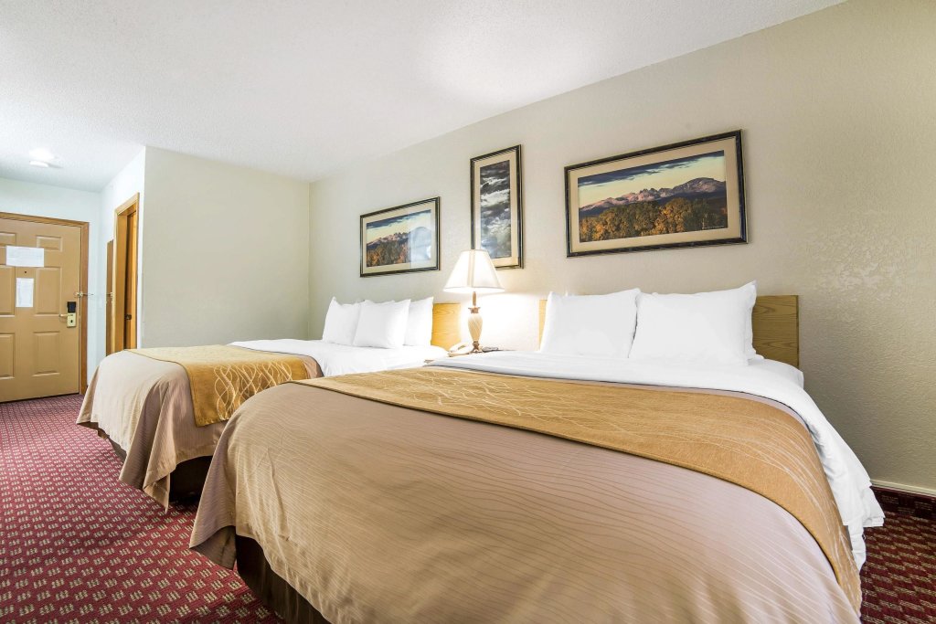 Standard Vierer Zimmer Comfort Inn Worland Hwy 16 to Yellowstone