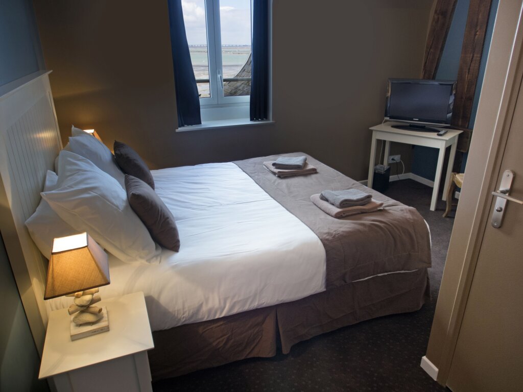 Standard Dreier Zimmer mit Meerblick Hotel The Originals de la Plage Marennes Oleron