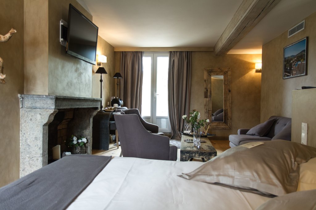 Luxus Suite Charme & Business Hôtel Lyon