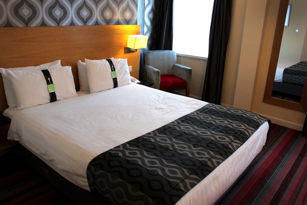 Standard room Holiday Inn Newcastle-Jesmond, an IHG Hotel