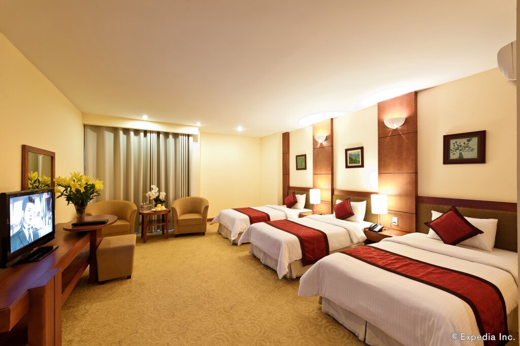 Superior room Muong Thanh Dien Chau Hotel