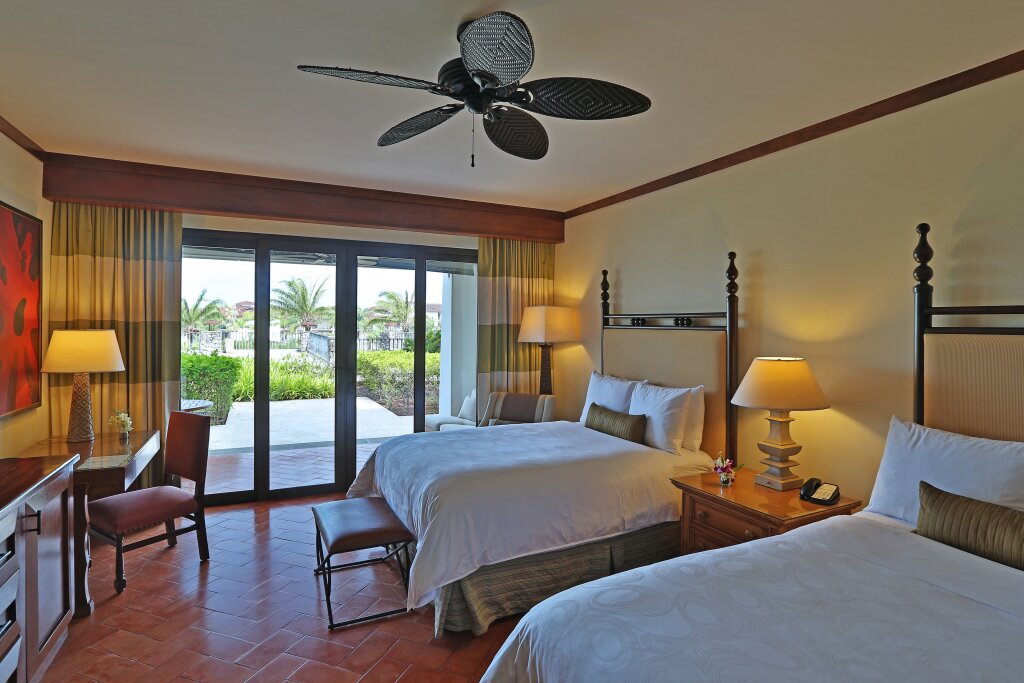 Habitación cuádruple Estándar con balcón y con vista al océano JW Marriott Guanacaste Resort & Spa