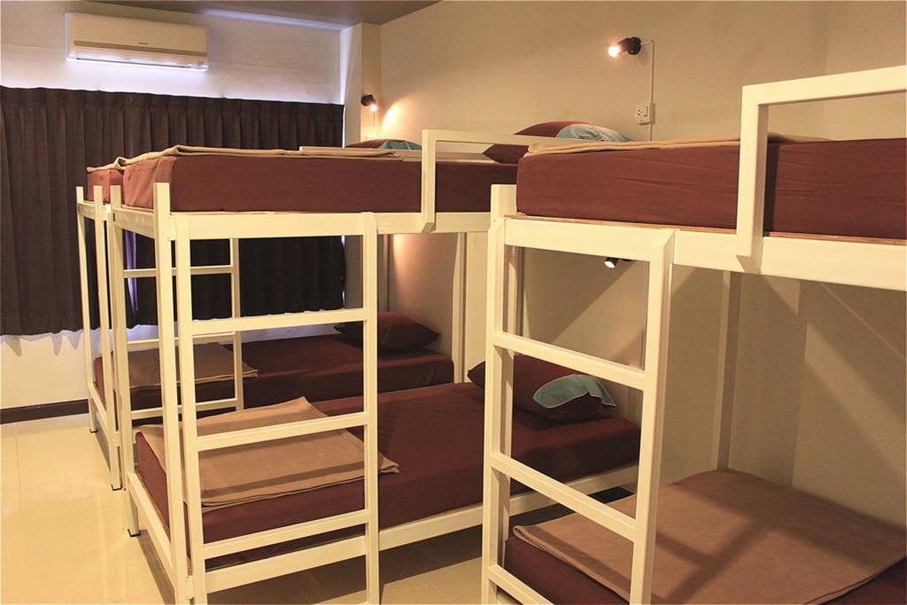 Bed in Dorm (female dorm) Ananas Phuket Central Hostel