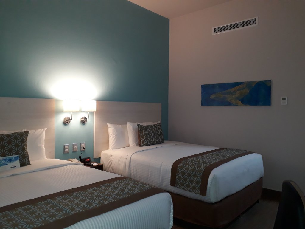 Standard Quadruple room Comfort Inn & Suites Los Cabos