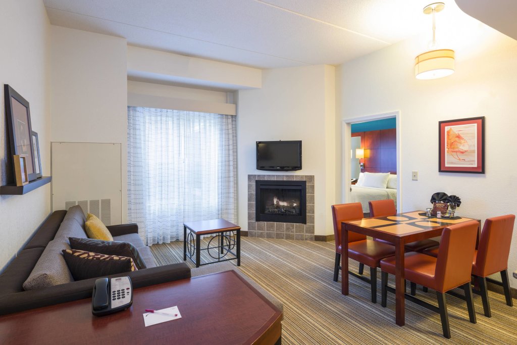 Одноместный люкс Residence Inn by Marriott Philadelphia Langhorne