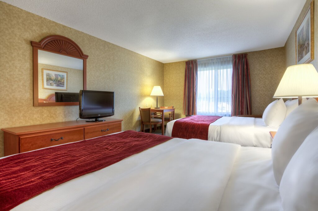 Четырёхместный номер Standard Quality Inn & Suites Rockport - Owensboro North