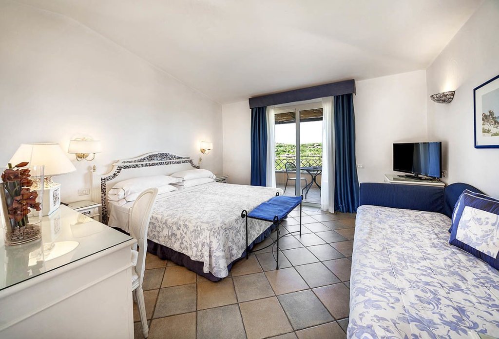 Трёхместный номер Comfort Grand Hotel In Porto Cervo