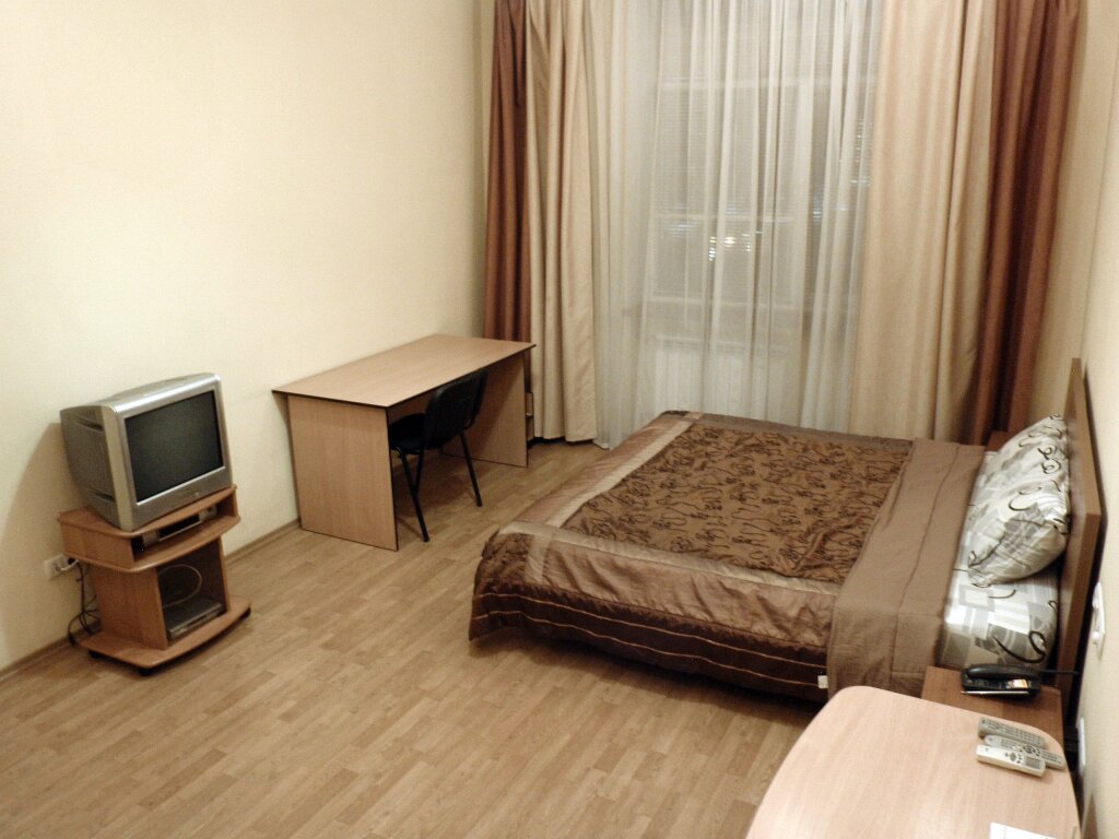 Estudio Confort UKR Apartments