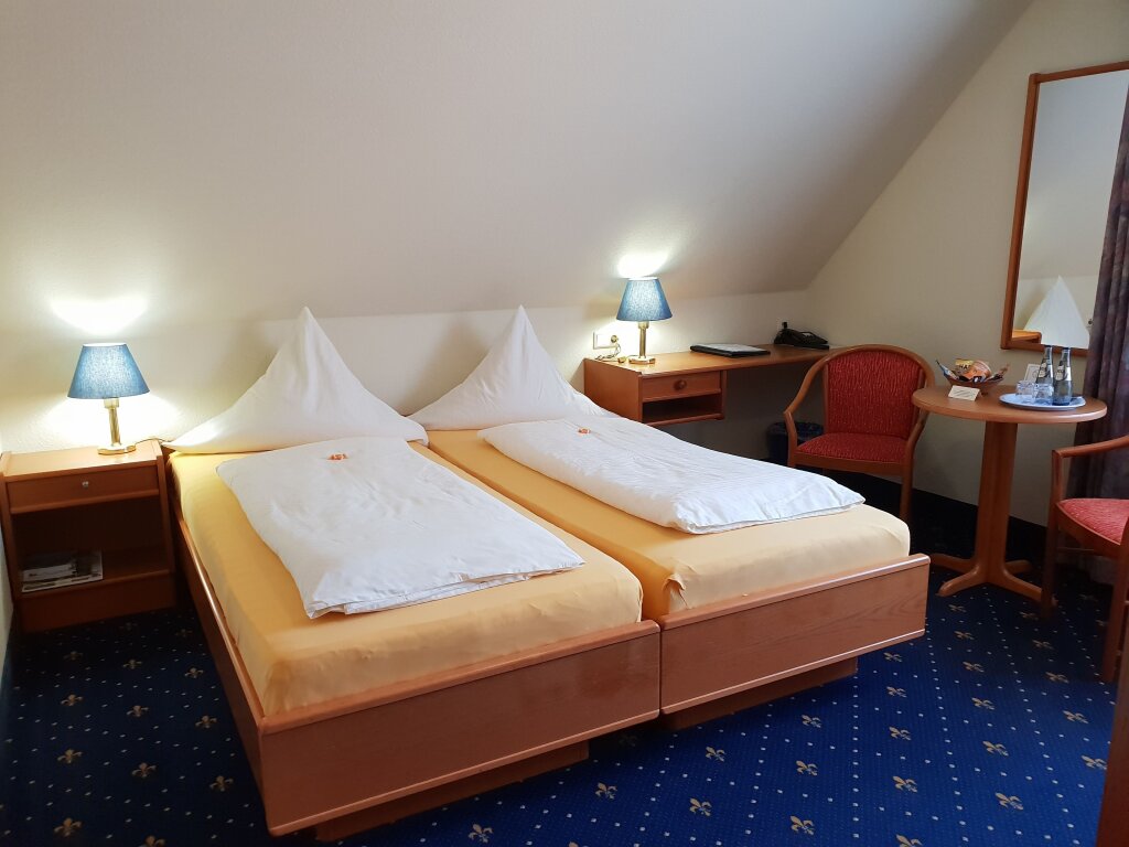 Двухместный номер Standard Hotel Zur Linde