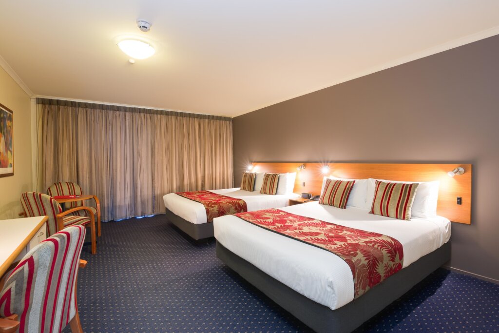 Superior room Heartland Hotel Auckland Airport