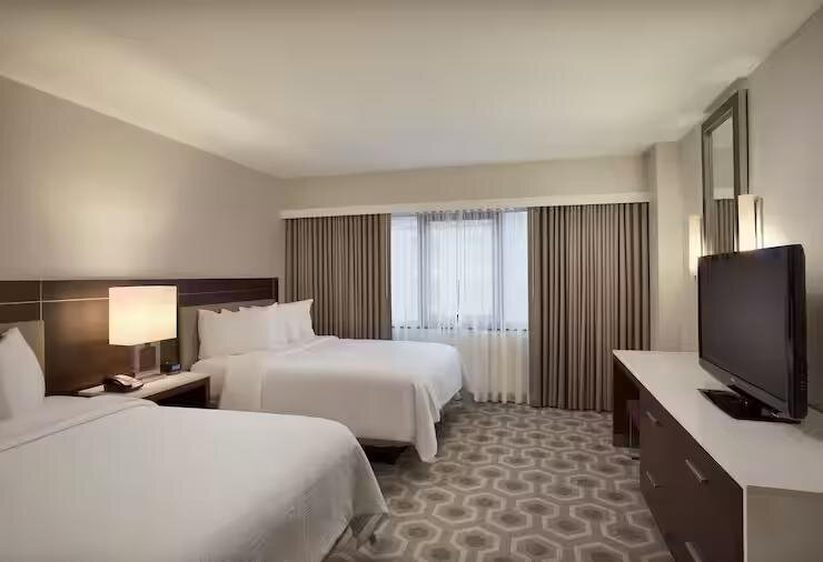 Четырёхместный люкс с 2 комнатами Embassy Suites by Hilton Washington D.C. Georgetown