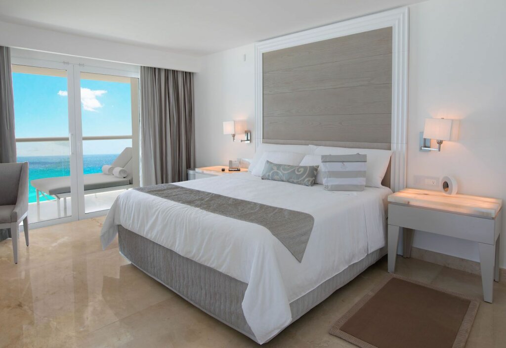 Двухместный люкс Royale Governor oceanfront Le Blanc Spa Resort Cancun Adults Only All-Inclusive