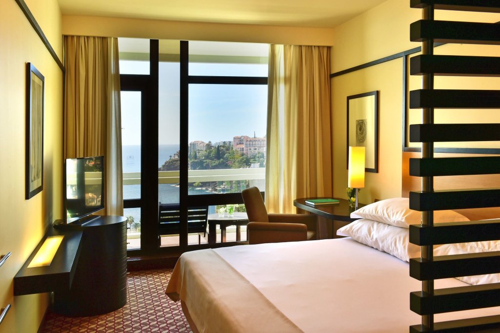 Suite doble con vista al interior Pestana Casino Park Ocean and SPA Hotel