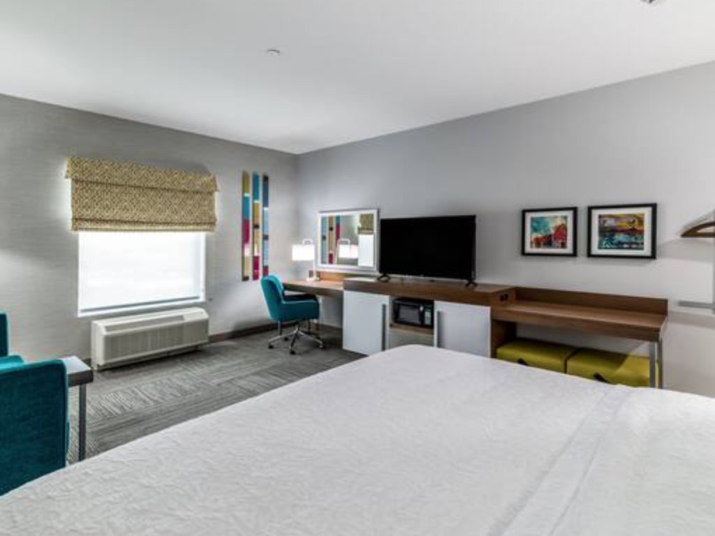 Room Hampton Inn & Suites Tulsa-Woodland Hills