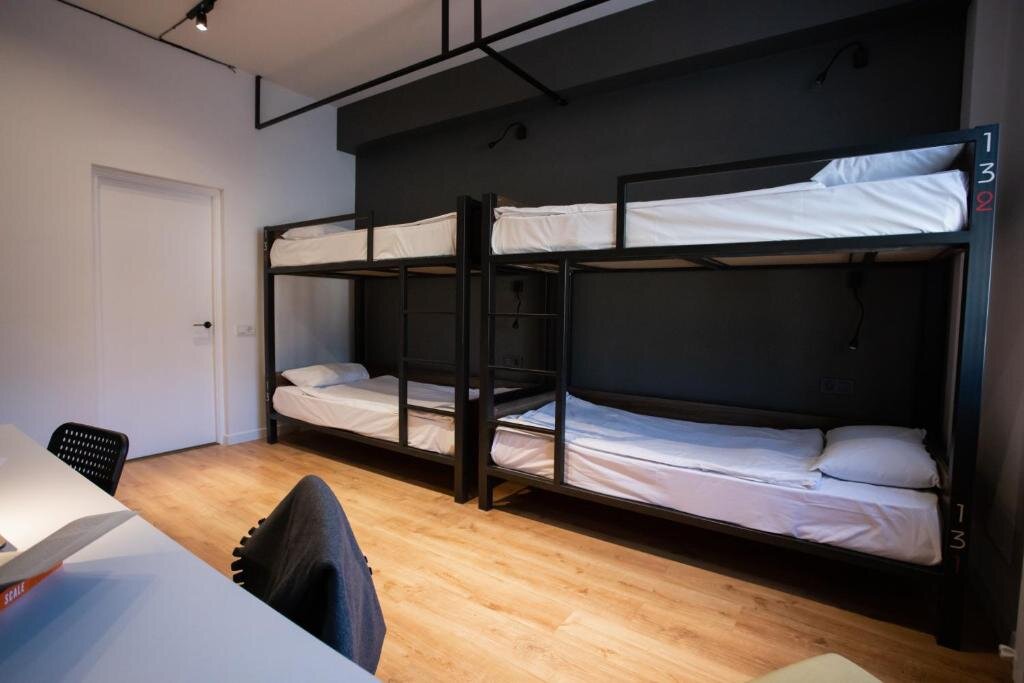 Кровать в общем номере Отель Kantar