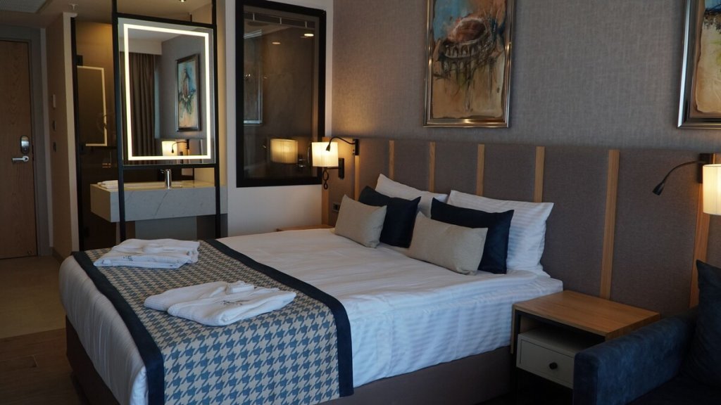 Budget Double room Sunthalia Hotels & Resorts
