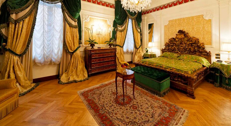 Четырёхместный люкс Royal Giuseppe Verdi Grand Hotel Majestic gia' Baglioni