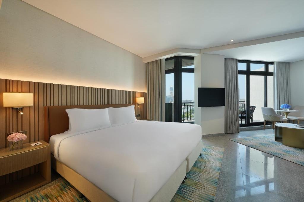 Двухместный номер Spacious с балконом Отель Arabian Park Dubai, an Edge by Rotana Hotel
